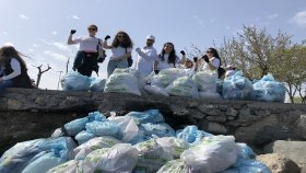 Koroplast ve Ahbap Derneği İşbirliği: Gönüllüler Zeytinburnu Sahilini Temizledi!